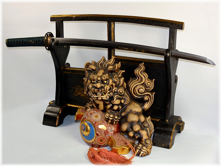 japanese sword, sword stand with hand painting and porcelain figure of Lion-Dog
