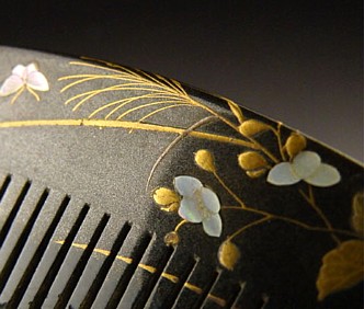 japanese tortoise shell comb. detail of inlay