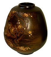 japanese art: bronze vase with  of Two Mandarin Ducks relief