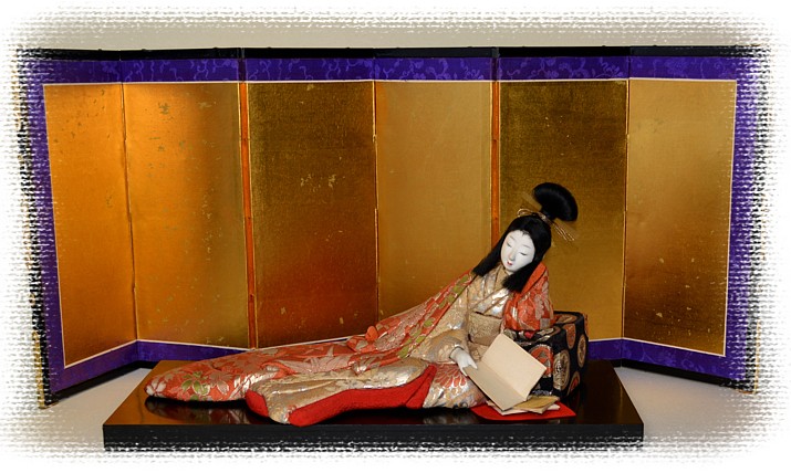 japanese antique kimekomi doll of a Noble Lady reading a book