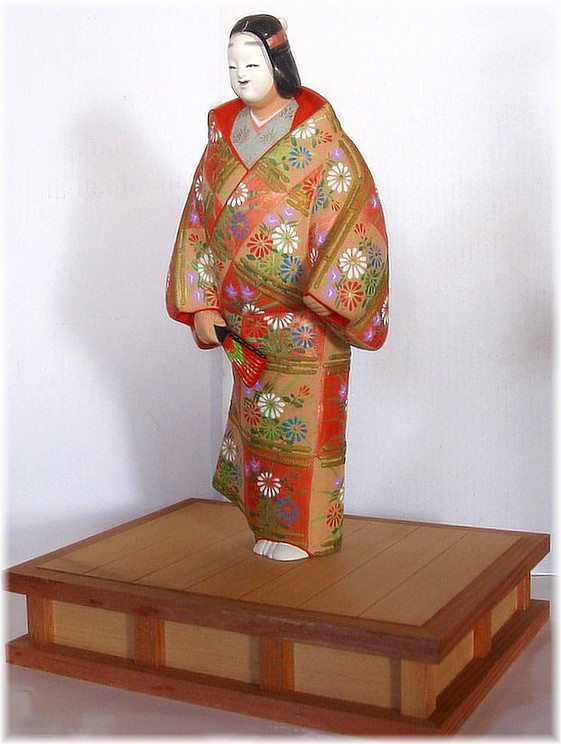 Hakata figurine of Noh Theatre actor with mask