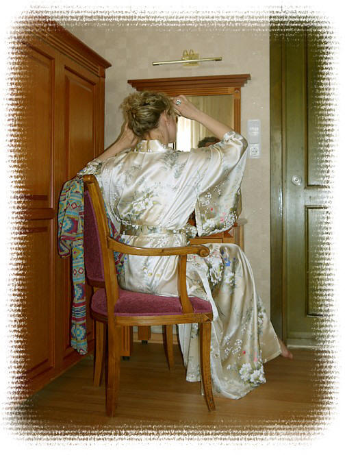 japanese pure silk woman's kimono, ivory color