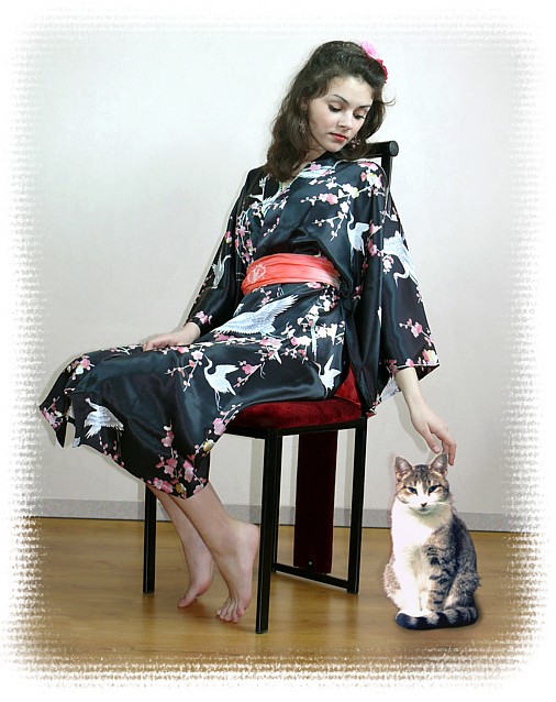 stylish Japanese pure silk kimono home gown