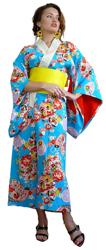 japanese traditional outfit: vintage silk kimono and pre-tied obi belt