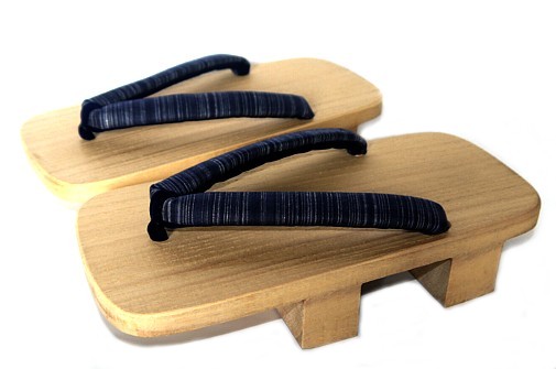 japanese traditional wooden geta