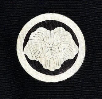 amurai family mon or crest on silk haori