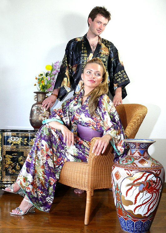 japanese antique and modern kimonos
