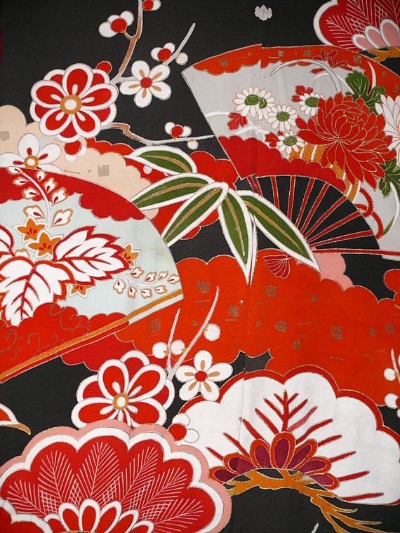 geisha kimono: detail of pattern