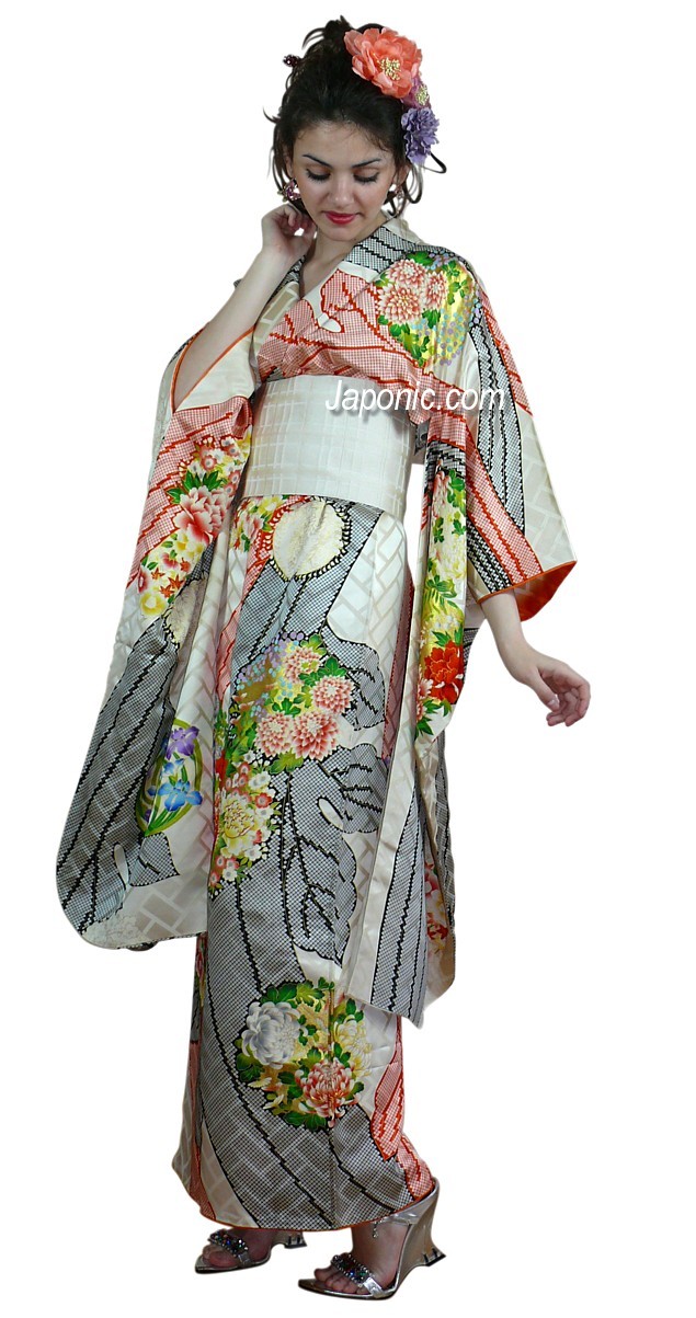 japanese traditional silk hand painted kimono