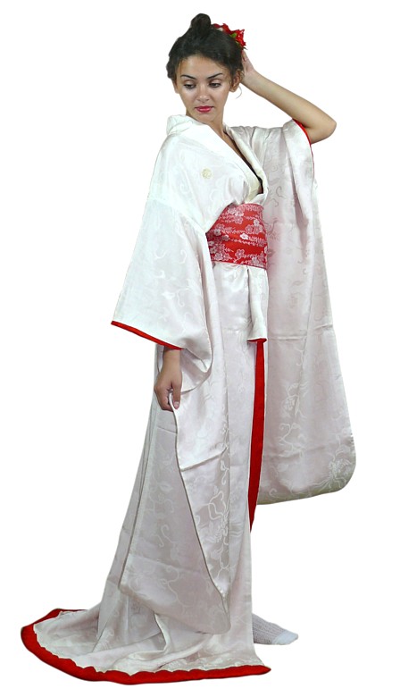 japanese traditional white silk wedding kimono